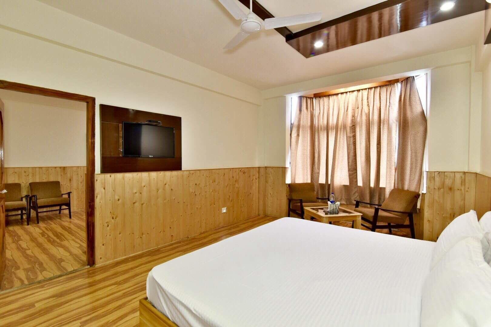 Hotel Devlok Manāli Extérieur photo
