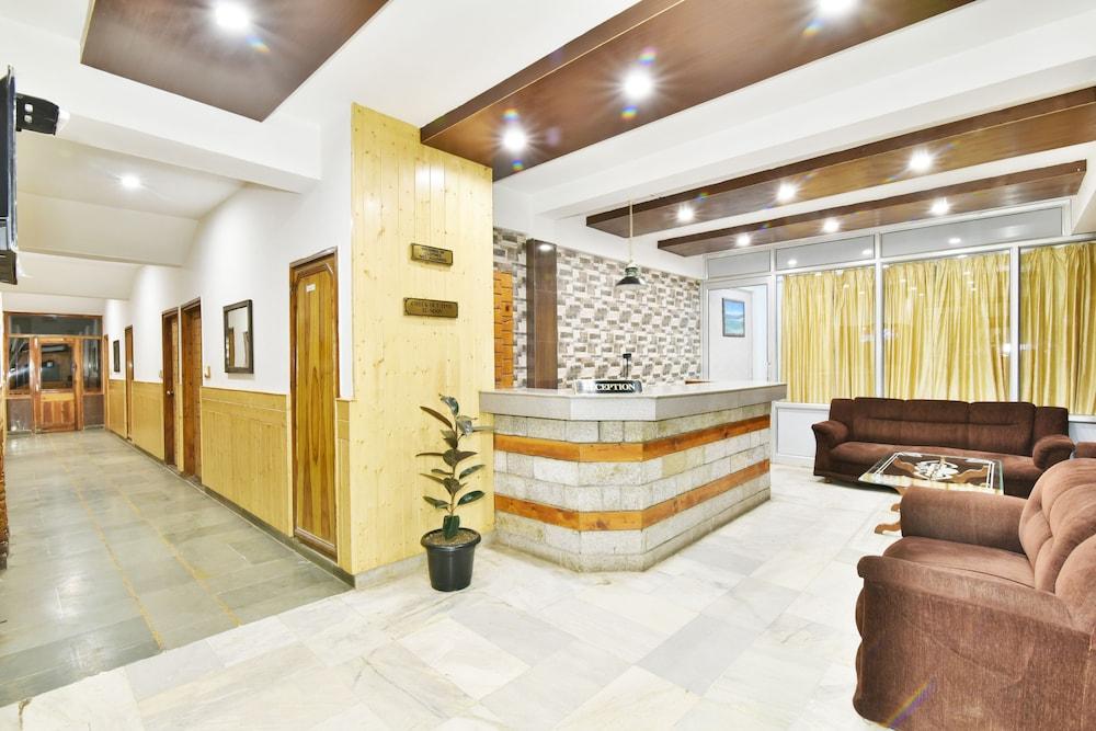 Hotel Devlok Manāli Extérieur photo
