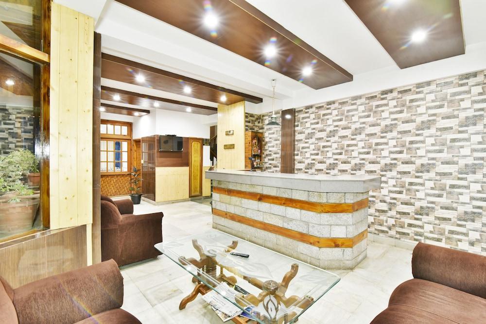 Hotel Devlok Manāli Extérieur photo