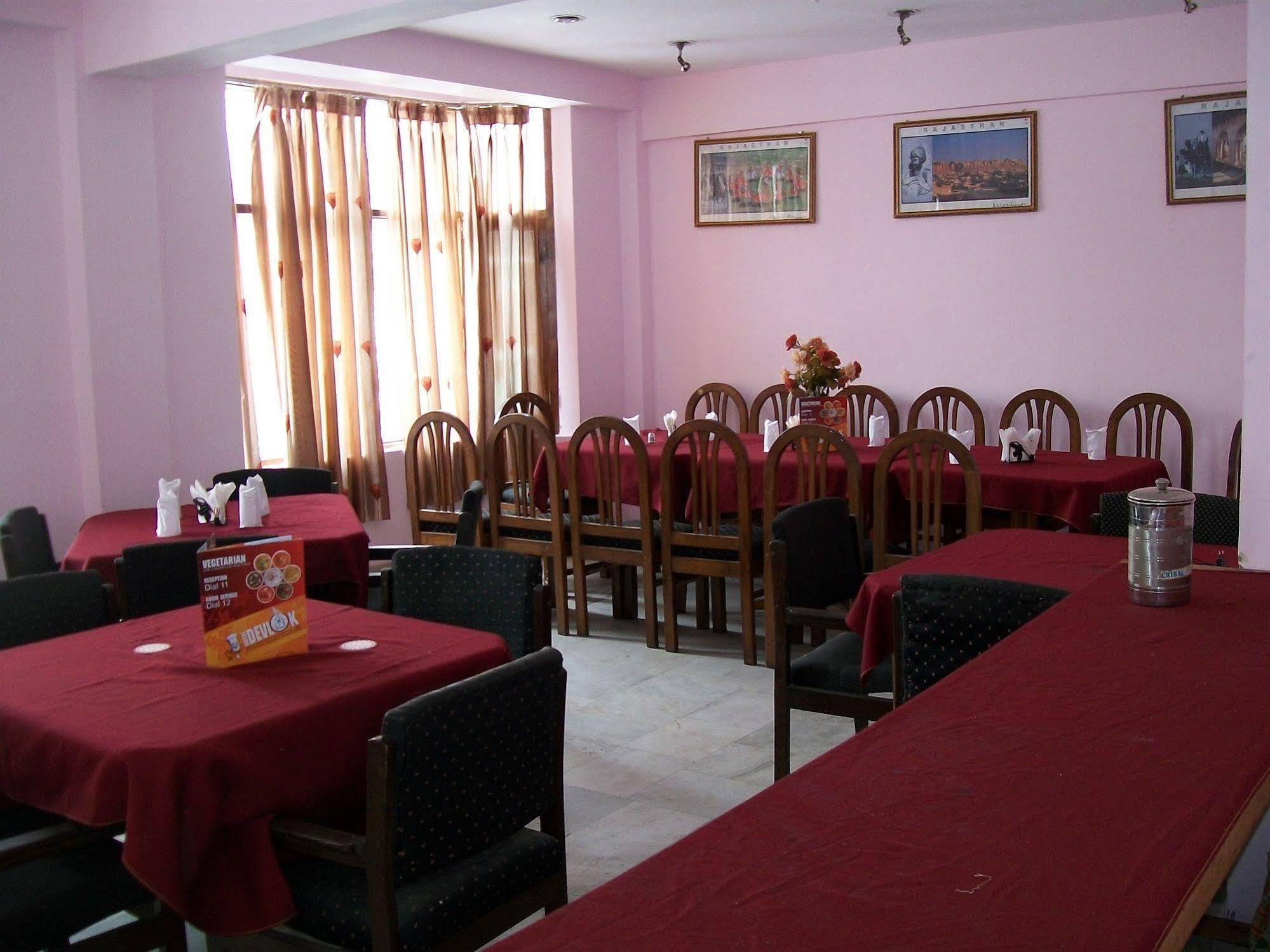 Hotel Devlok Manāli Extérieur photo